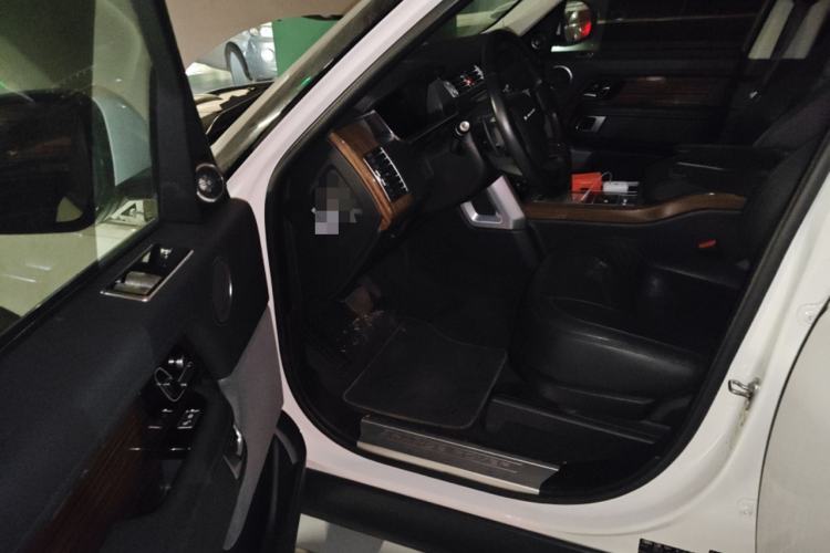 Used Land Rover Range 2018 3.0 SC V6 Grand Edition Driver Seat