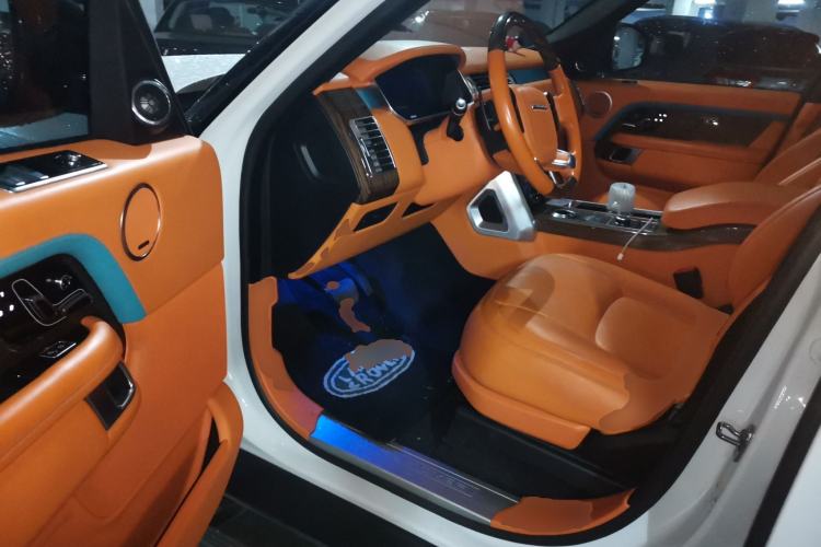 Used Land Rover Range 2018 3.0 SC V6 Grand Edition Driver Seat