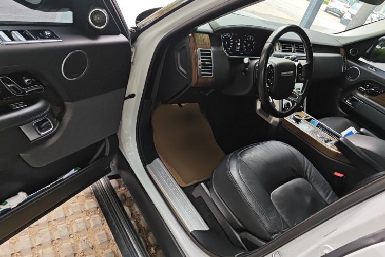 Used Land Rover Range  Driver Seat