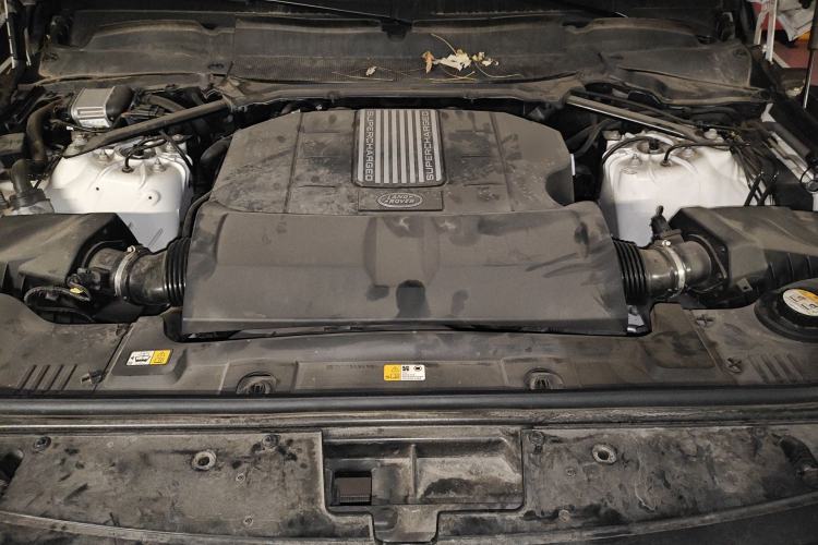 Used Land Rover Range 2018 3.0 SC V6 Grand Edition Engine Bay