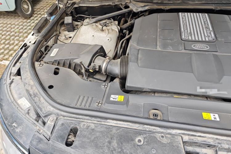 Used Land Rover Range  Engine Bay Right