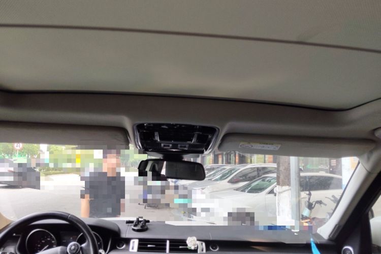 Used Land Rover Range  Headliner
