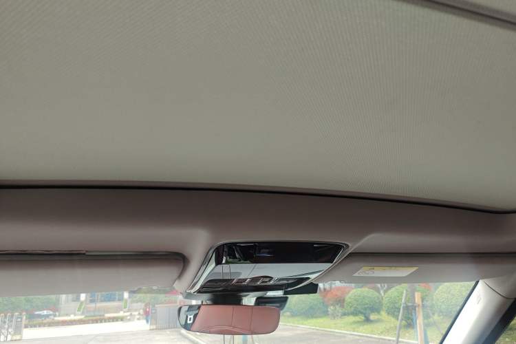 Used Land Rover Range 2018 3.0 SC V6 Grand Edition Headliner