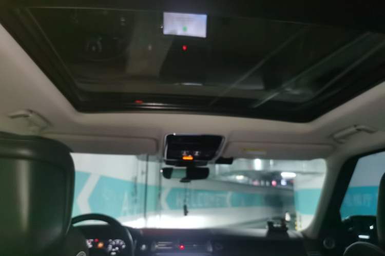 Used Land Rover Range 2018 3.0 SC V6 Vogue Extended-Length Model Headliner