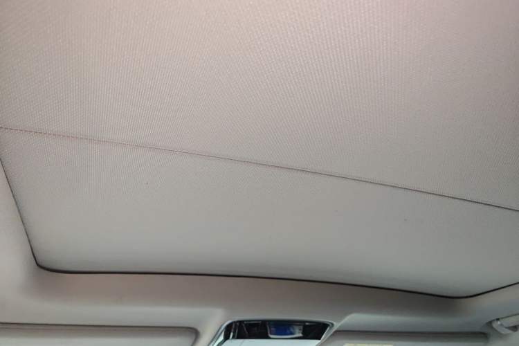 Used Land Rover Range  Headliner