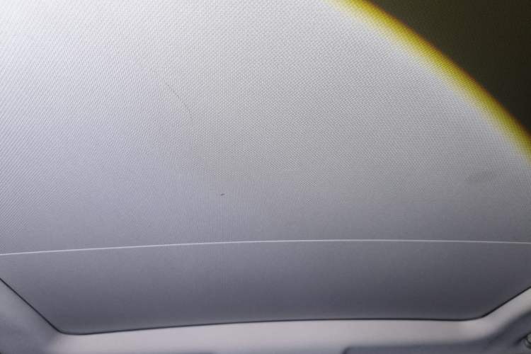 Used Land Rover Range  Headliner
