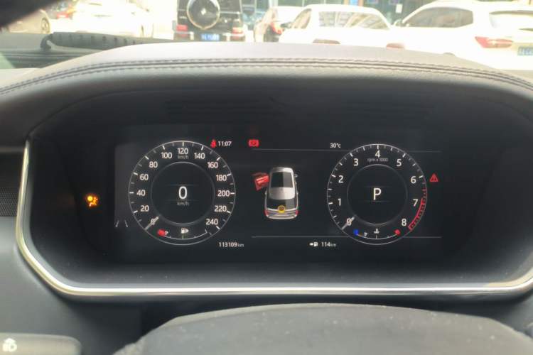 Used Land Rover Range 2018 3.0 SC V6 Vogue Extended-Length Model Instrument Cluster