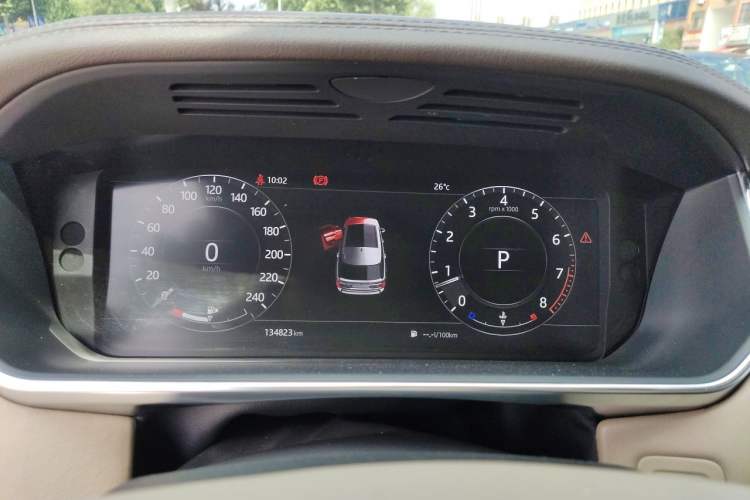 Used Land Rover Range 2018 3.0 SC V6 Vogue Extended-Length Model Instrument Cluster