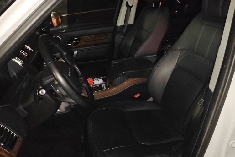 Used Land Rover Range 2018 3.0 SC V6 Grand Edition Left Front Seat