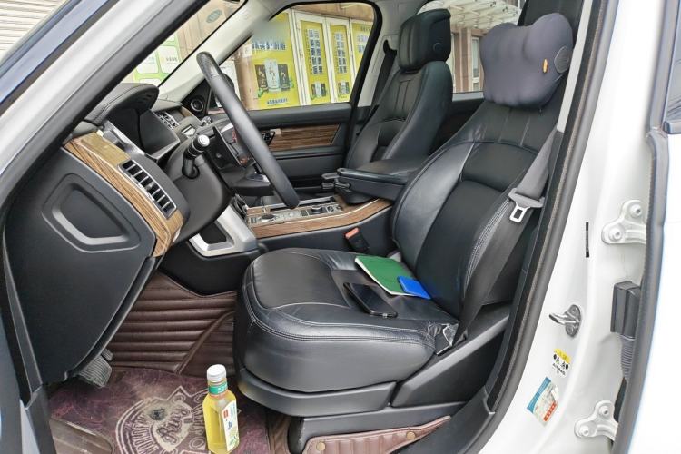 Used Land Rover Range  Left Front Seat