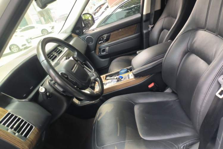Used Land Rover Range 2018 3.0 SC V6 Vogue Extended-Length Model Left Front Seat