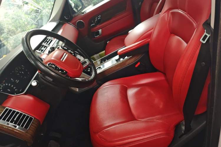 Used Land Rover Range  Left Front Seat