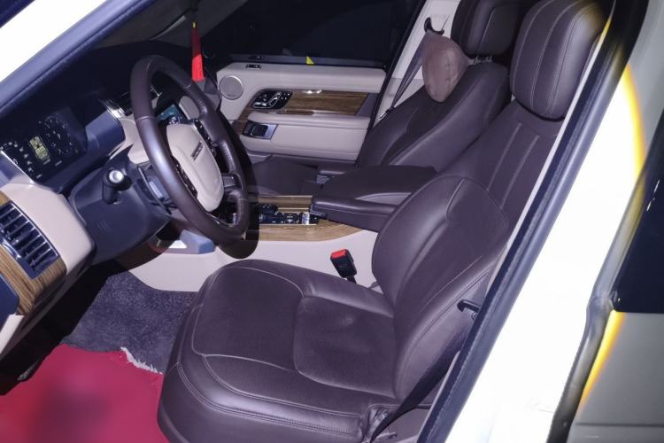 Used Land Rover Range  Left Front Seat