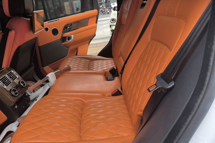 Used Land Rover Range 2018 3.0 SC V6 Vogue SE Long-Wheelbase Edition Left Rear Seat