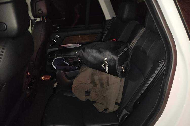 Used Land Rover Range 2018 3.0 SC V6 Grand Edition Left Rear Seat