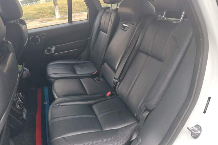 Used Land Rover Range  Left Rear Seat