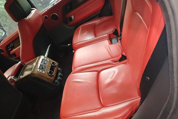 Used Land Rover Range  Left Rear Seat