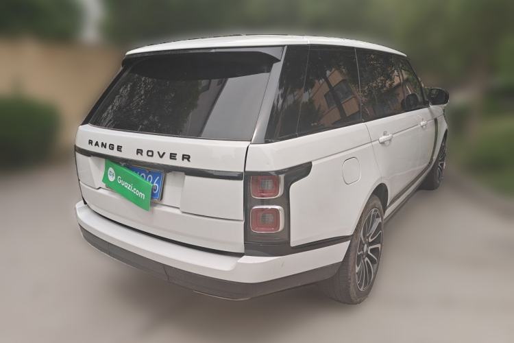 Used Land Rover Range 2018 3.0 SC V6 Vogue Extended-Length Model Rear Right 45 Deg