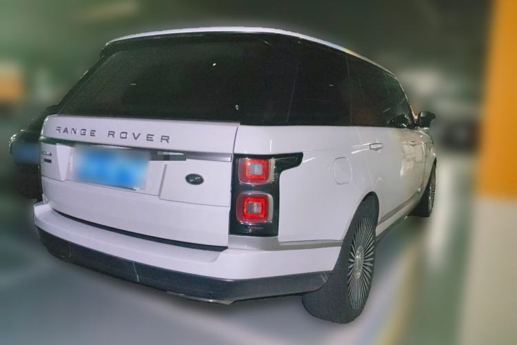 Used Land Rover Range 2018 3.0 SC V6 Vogue Extended-Length Model Rear Right 45 Deg