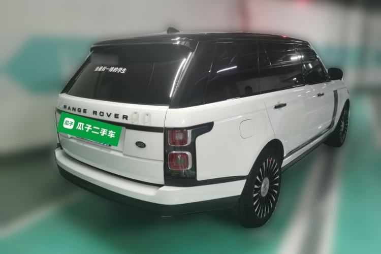 Used Land Rover Range 2018 3.0 SC V6 Vogue Extended-Length Model Rear Right 45 Deg