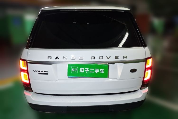 Used Land Rover Range 2018 3.0 SC V6 Vogue Extended-Length Model Rear