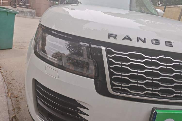Used Land Rover Range 2018 3.0 SC V6 Vogue Extended-Length Model Right Front Headlight