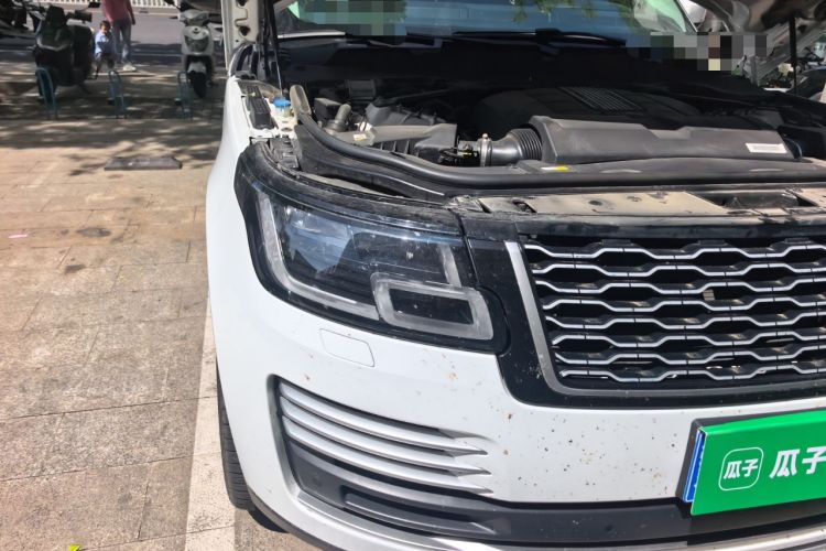 Used Land Rover Range 2018 3.0 SC V6 Vogue Extended-Length Model Right Front Headlight