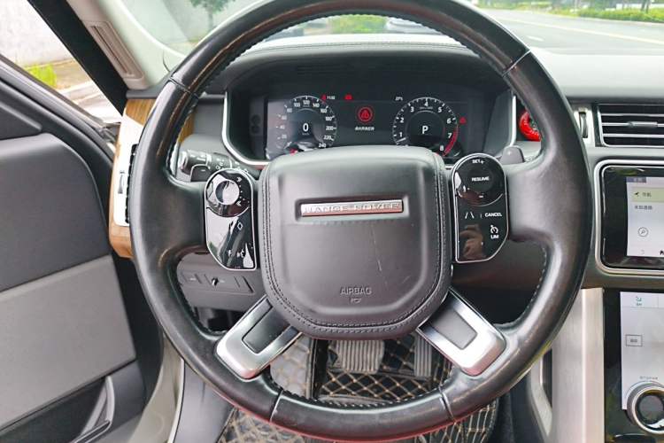 Used Land Rover Range 2018 3.0 SC V6 Grand Edition Steering Wheel