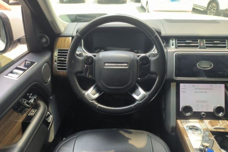 Used Land Rover Range 2018 3.0 SC V6 Vogue Extended-Length Model Steering Wheel