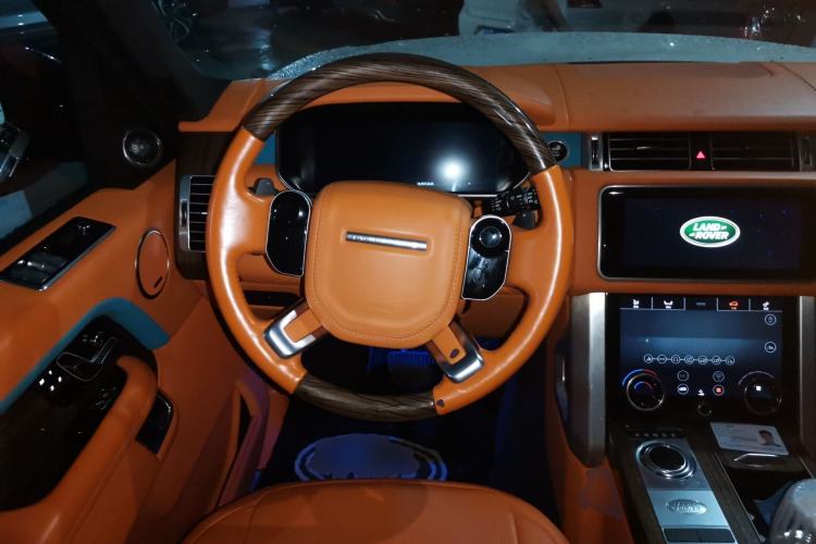 Used Land Rover Range 2018 3.0 SC V6 Grand Edition Steering Wheel