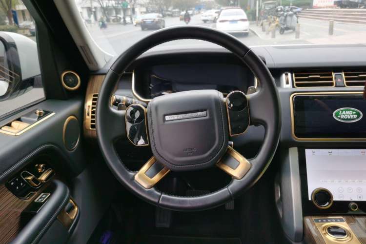 Used Land Rover Range 2018 3.0 SC V6 Grand Edition Steering Wheel