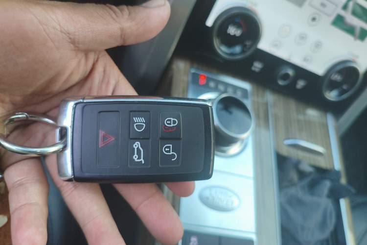 Used Land Rover Range  Vehicle Key
