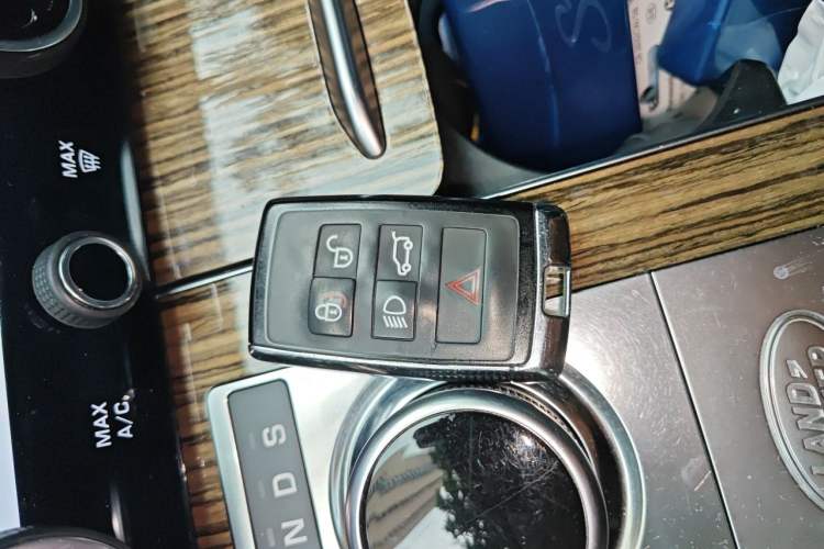 Used Land Rover Range  Vehicle Key