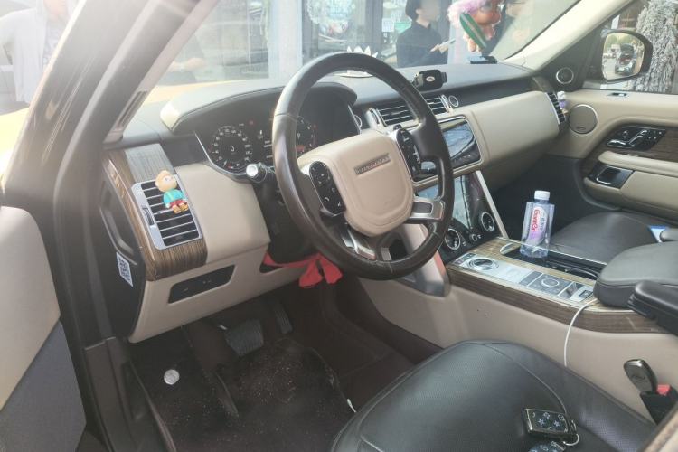 Used Land Rover Range 2018 3.0 SC V6 Vogue Legacy Edition Driver Seat