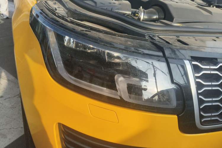 Used Land Rover Range 2018 3.0 SC V6 Vogue Legacy Edition Right Front Headlight