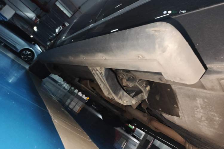 Used Land Rover Range 2019 3.0 SC V6 Long-wheelbase Version Chassis Rear Left