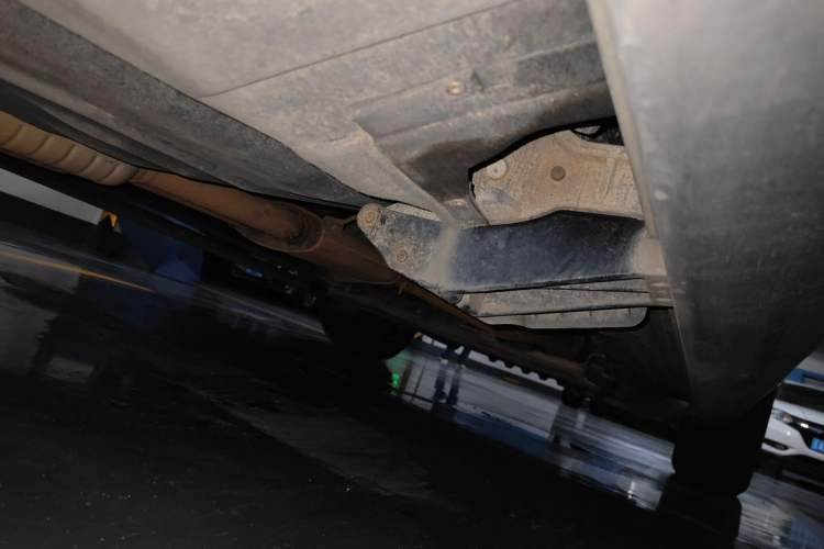 Used Land Rover Range  Chassis Rear Right