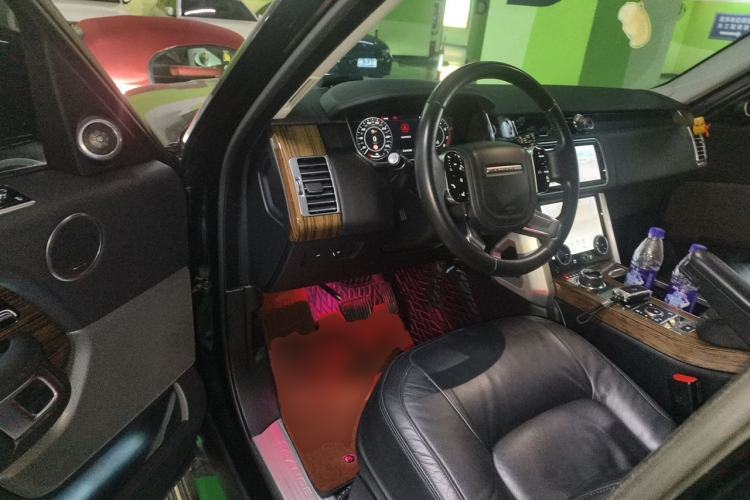 Used Land Rover Range 2019 3.0 SC V6 Grand Edition Driver Seat