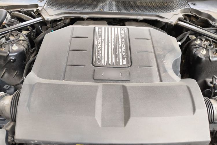 Used Land Rover Range 2019 3.0 SC V6 Grand Edition Engine Bay