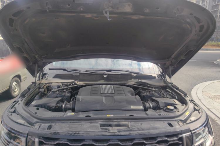 Used Land Rover Range 2019 3.0 SC V6 Grand Edition Engine Bay