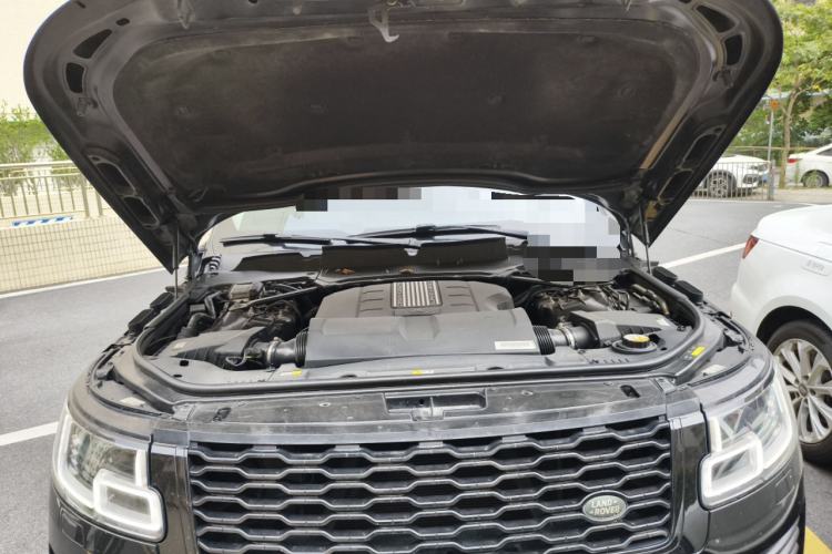 Used Land Rover Range 2019 3.0 SCV6 Legacy Edition Engine Bay