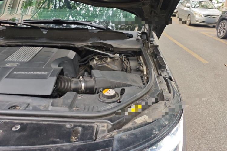 Used Land Rover Range 2019 3.0 SCV6 Legacy Edition Engine Bay Left