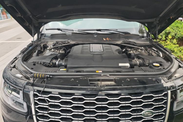 Used Land Rover Range 2019 3.0 SC V6 Long-wheelbase Version Engine Bay