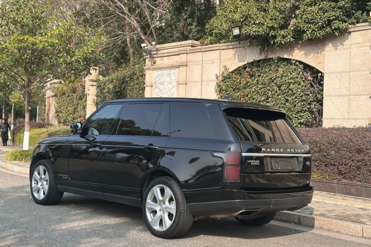 Used Land Rover Range 2019 3.0 SC V6 Long-wheelbase Version Exterior 4