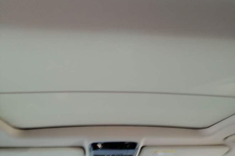 Used Land Rover Range 2019 3.0 SCV6 Legacy Edition Headliner