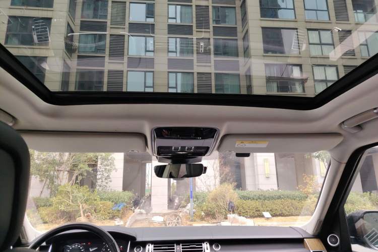 Used Land Rover Range 2019 3.0 SC V6 Grand Edition Headliner
