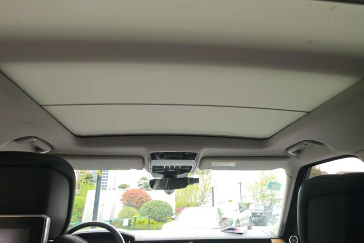 Used Land Rover Range 2019 3.0 SC V6 Long-wheelbase Version Headliner