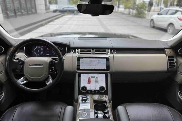 Used Land Rover Range 2019 3.0 SC V6 Long-wheelbase Version Interior 1