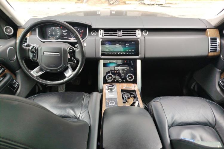 Used Land Rover Range 2019 3.0 SC V6 Grand Edition Interior 2