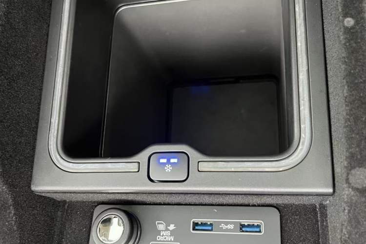 Used Land Rover Range 2019 3.0 SC V6 Long-wheelbase Version Interior 7